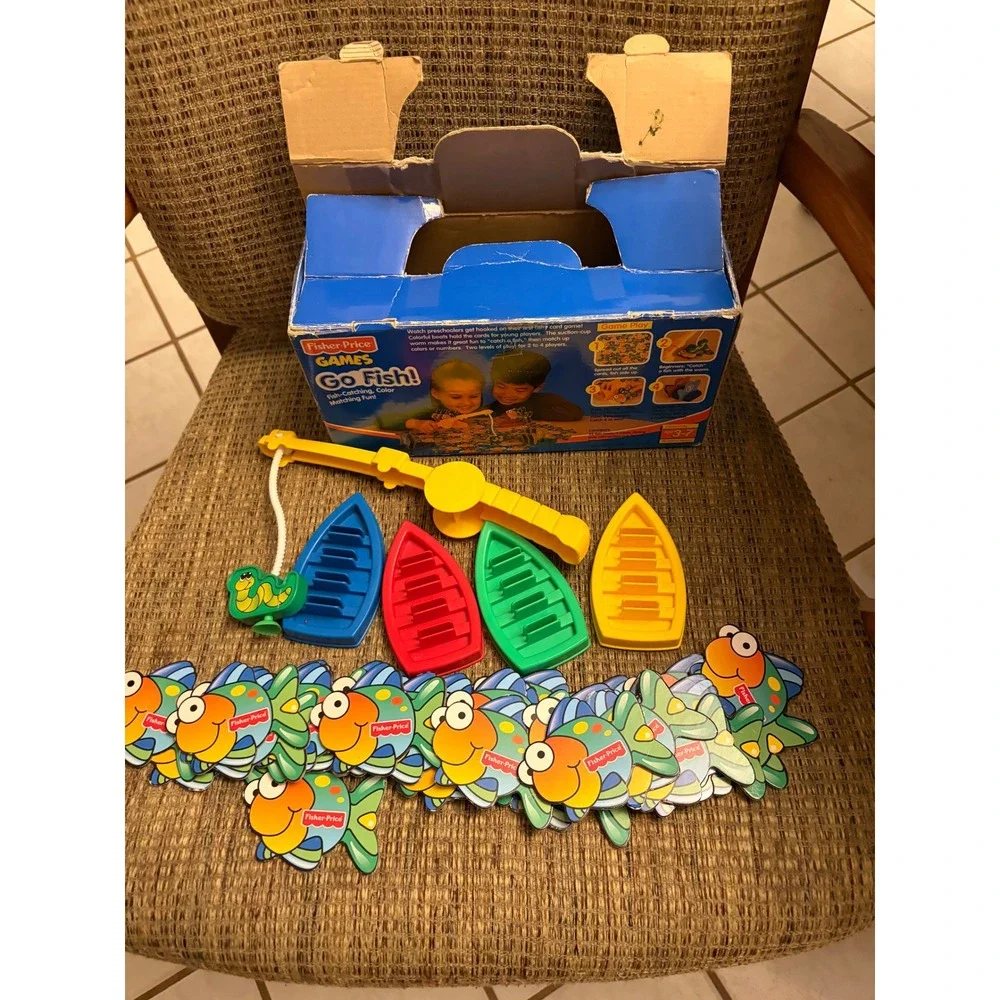 Fisher-Price Go Fish Game 2000 Vintage Preschool Color Matching 78857-92